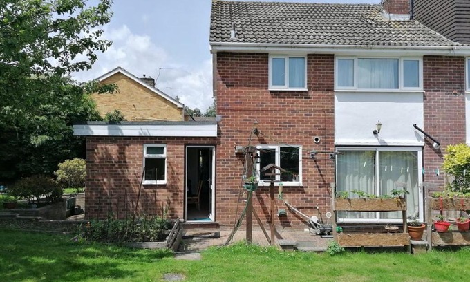 East Grinstead Casa | 15-Julius House