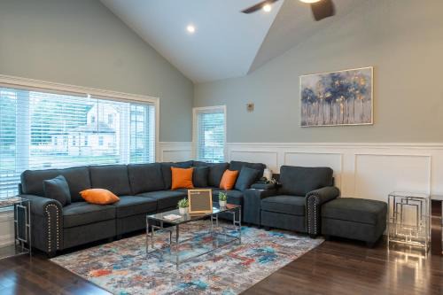 Aston Casa | 15 Minutes from PHL Airport - Cozy & Modern Rancher Style Home