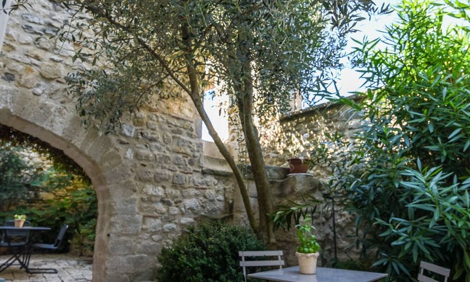 Theziers Casa | 15 minutes from the Pont du Gard! Old oil mill near Uzès, Avignon, Remoulins