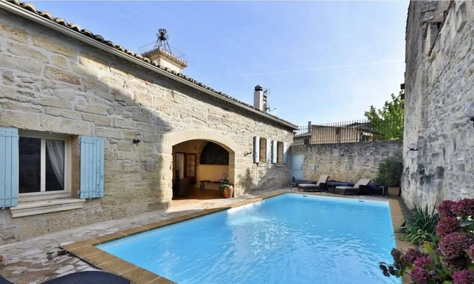 Saint-Siffret Apartamento | Suite of 150 m2 - Ground floor of a village house