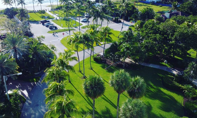 Lauderdale Beach Casa | Playa / piscina Inicio en Fort Lauderdale. 150 pasos al mar. Duerme 10