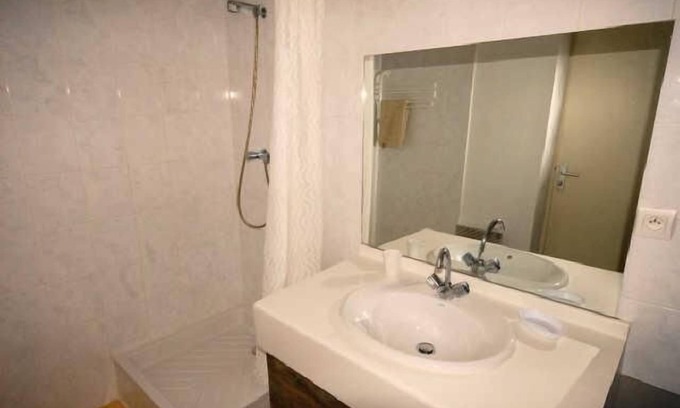 Eaux-Bonnes Apartamento | A 150m de las pistas de esquí, 1.o piso, vista estación, fitness, piscina, sauna, tv