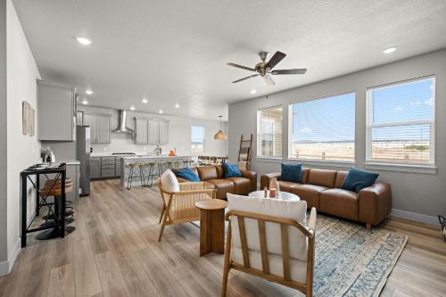 Monument Casa | 15754 Little Bluestem Rd