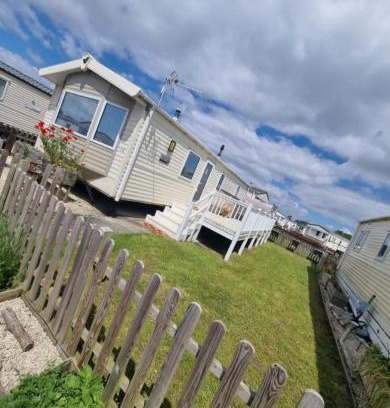 Burnham-on-Sea Otro | 158 Unity Beach Brean 4 birth No pets sorry