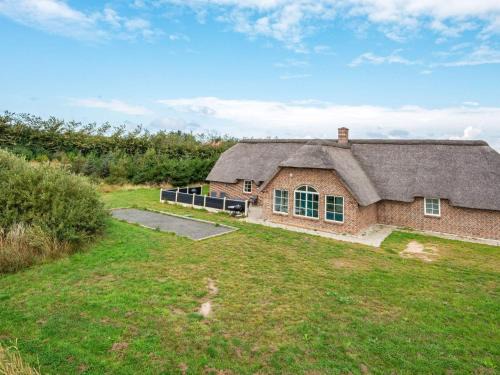 Sundhuse Casa | 16 person holiday home in Ulfborg