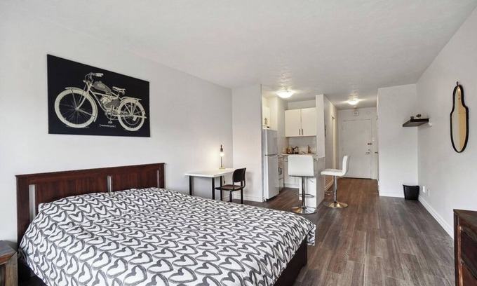 Plateau Mont Royal Apartamento | #162 Modern Studio in Plateau Mont-Royal