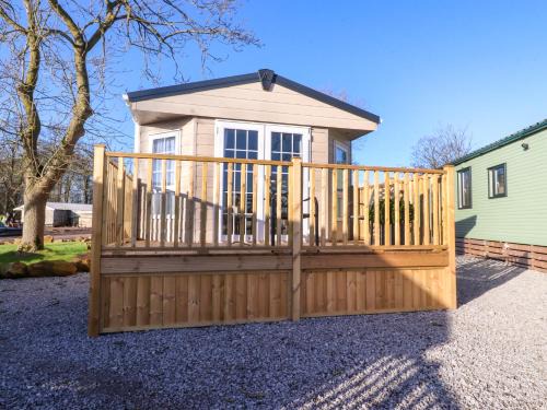 Wesham Casa | 17 Birchwood Close