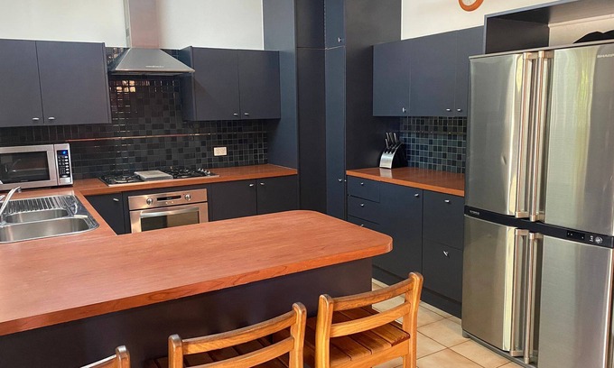 Exmouth Casa | 17 Ingleton Street - Pet Friendly