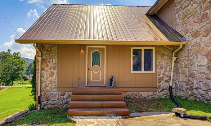Wolford Apartamento | 17 Mi to Coal Canyon Trail: Scenic Mtn-View Apt!