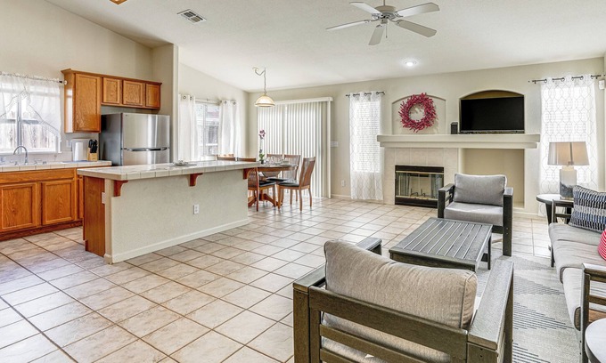 Vallejo Casa | 17 Mi to Napa: Spacious Vallejo Family Home!