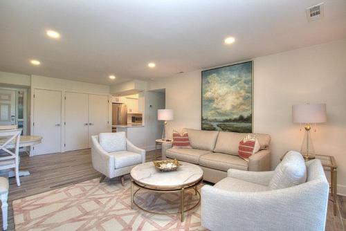 South Beach Villa | 1765 Bluff Villas