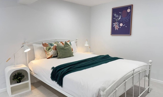Sunnybank Casa | 17C Hazel Studio @Sunnybank