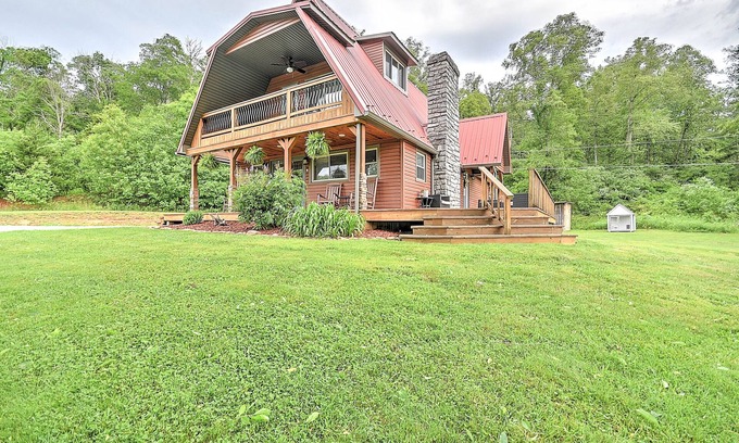 Abingdon Casa | 18 acres of pure beauty mix of woods and pasture!!