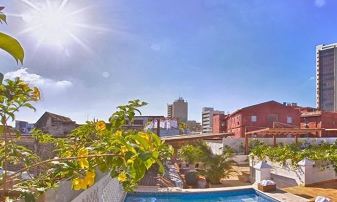 Cartagena Walled City Villa | 18 DORMITORIO MEGA MANSIÓN ANTIGUA CIUDAD CIUDAD Amurallada jacuzzi de la azotea SAUNA !!