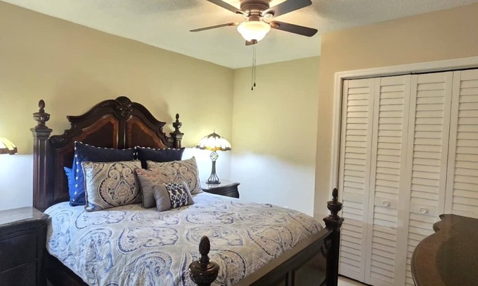 Creekside Apartamento | #18 Elegancia in law suite