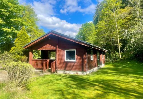 Rashfield Casa | 18 Lamont Lodges
