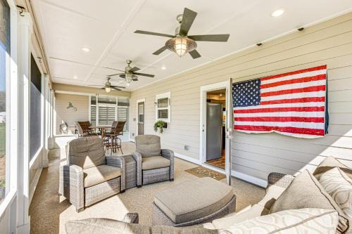 Tallahassee Casa | 18 Mi to FSU Quaint Cottage on 8 Acres with Grill!