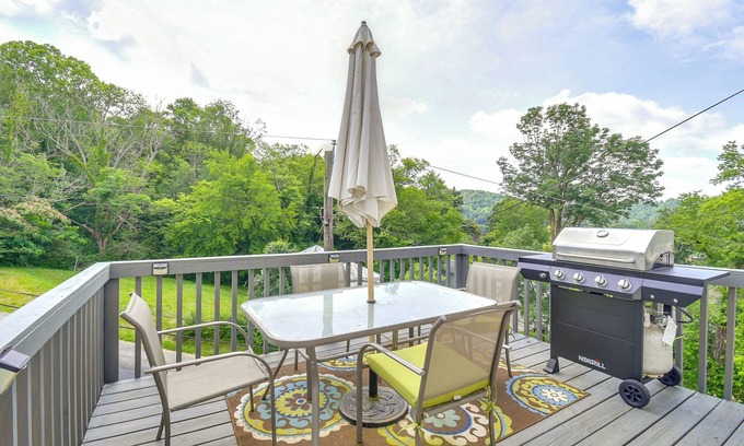 Beattyville Casa | 18 Mi to Red River Gorge: Beattyville Retreat