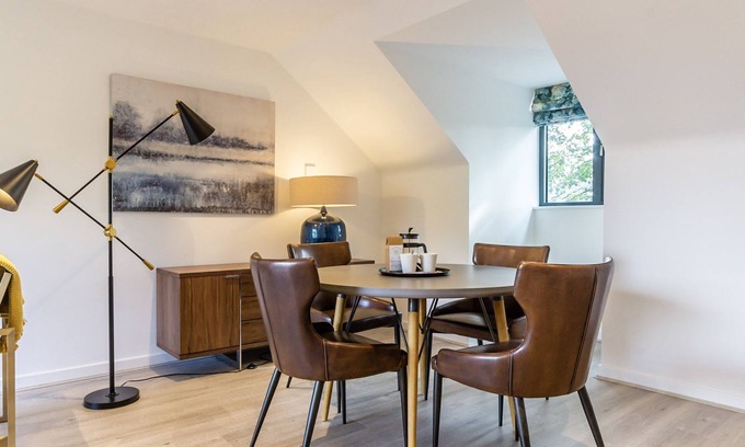 York Apartamento | 18 St Johns Mews - a premium stay that sleeps 4 guests in 2 bedrooms