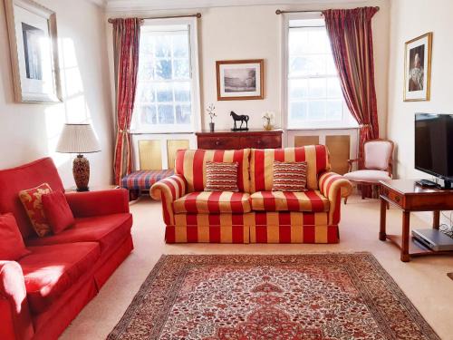 Upper Town Apartamento | 18 The Circus Apartment
