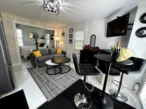 Hammondsport Cama Y Desayuno | 18 Vine Inn & Carriage House