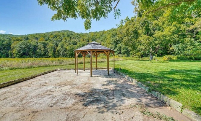 Canaan Otro | 1800s Carriage house in Berkshires / Hudson Valley
