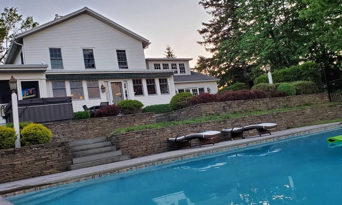 Canandaigua Casa | 1818 Modern Farm House with Pool, Hot Tub and a large permanent dock on the lake