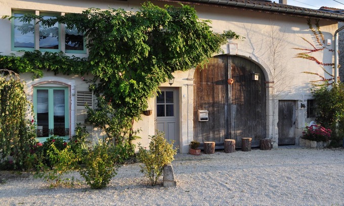 Mauvages Casa | Granja de 1825 rehabilitada en 2008 como casa de campo. Alto rendimiento