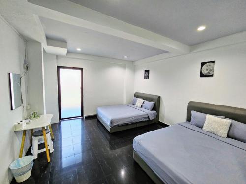 Downtown George Town Hotel | 184 GURNEY DRIVE PENANG