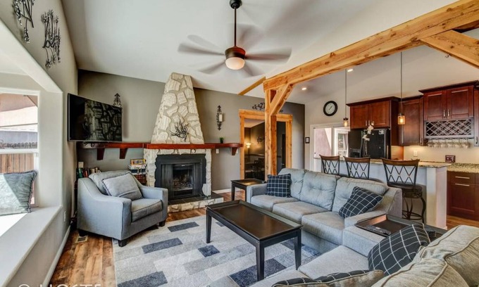 West Colorado Springs Casa | 186 m² Casa ∙ 4 habitaciones ∙ 8 personas