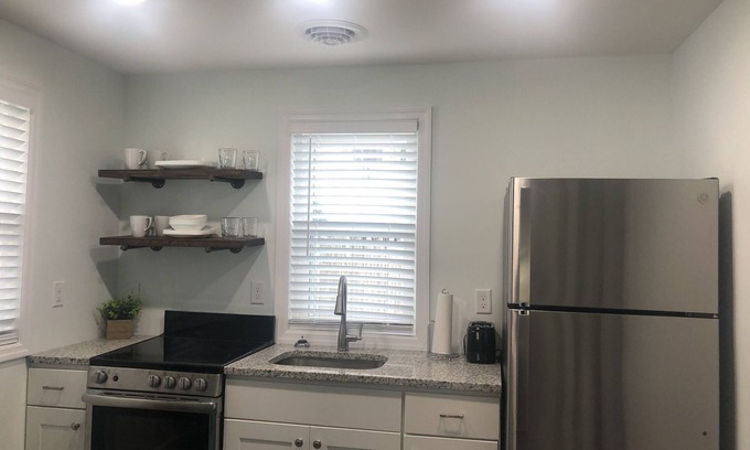 Cape May - Wildwood Cabaña | 18th Street Cottage # 3