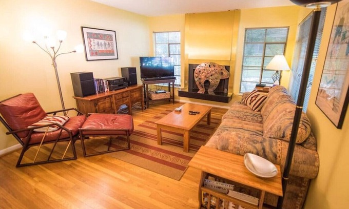 Barton Hills Apartamento | Zilker Bungalow al lado del centro de la ciudad y Barton Springs.