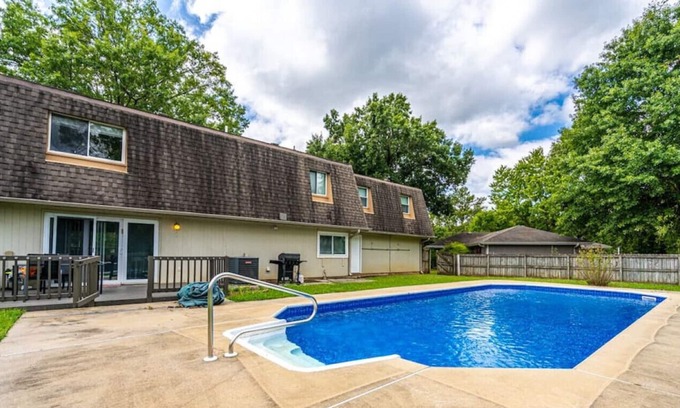 Huntsville Casa | 1905 Waxleaf Grn SE CAL · ▩Kloud Nine▩ 5 Bedroom / Fiber WIFI / Sleeps 11