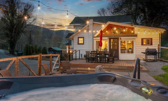 Fairview Casa | 1910 Asheville Gem - Mountain Views w/ Hot Tub