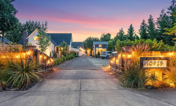 Wilsonville Casa | Our Sweet Retreat:1910 Restored Vintage Farmhouse