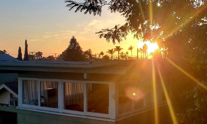 North Park Casa | 1914 North Park Carriage House w/Views!