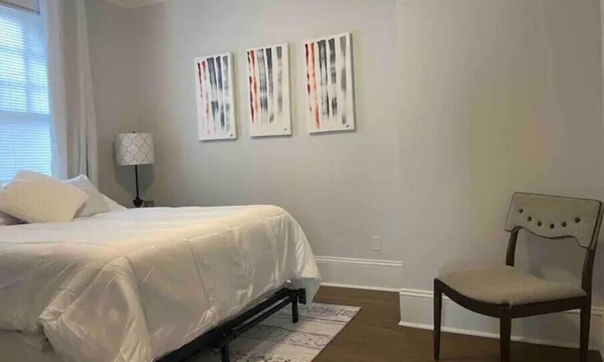 Statesville Casa | 1920s Gem Near Downtown..3BR/2.5BA..4 Beds..Pets OK.. AC/WiFi..Parking