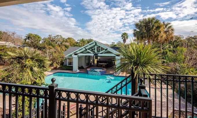 Historic District Casa | 1920s Luxury Estate | Spa + Gym | Game Room | Pool