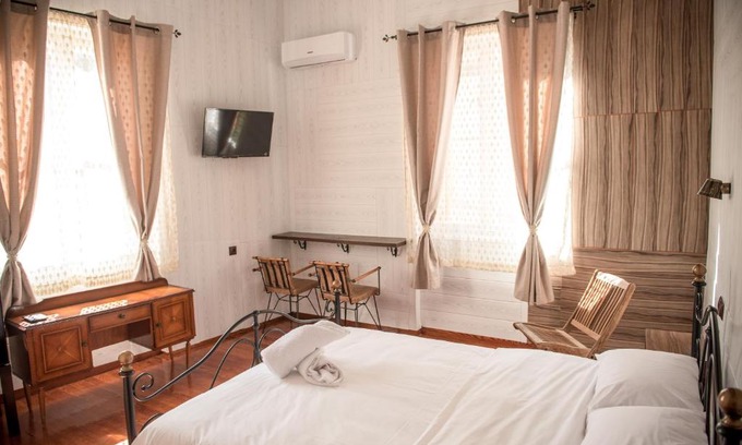 Kalamata Apartamento | 1920s Rooms