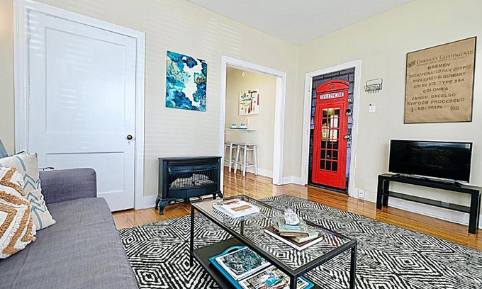 Lower Greenville Apartamento | 1920s Urban Charm, Lower-Greenville Ave Area