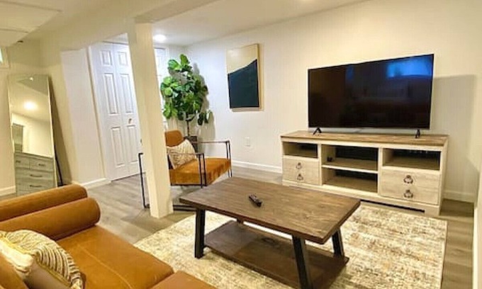 South Burlington Apartamento | 1954 Williston Rd · Sweet, cozy space in South Burlington