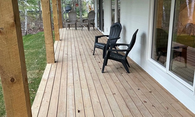 Lac du Bonnet Cabaña | 13th Fairway Granite Hills, Poker Table & Fooseball, Large covered outdoor deck