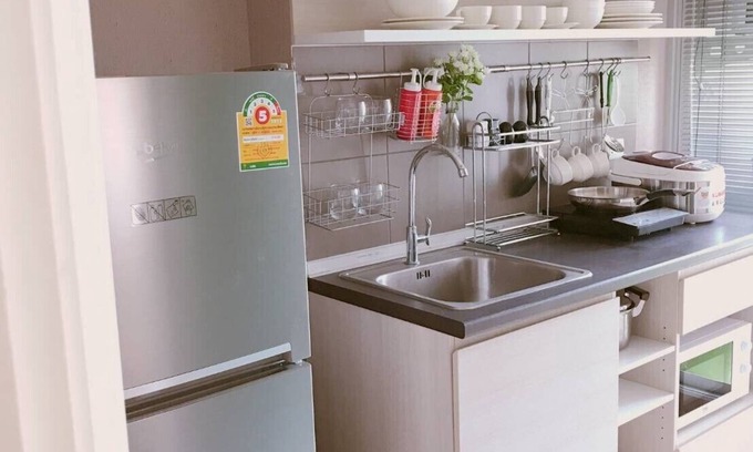 Bang Sue Condominio | 1B/R Pool View Condo near MRT, Stay like home.