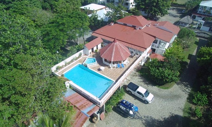 Cabarete Apartamento | 1BD Cabarete condo on surfing beach, Internet/Pool/Netflix