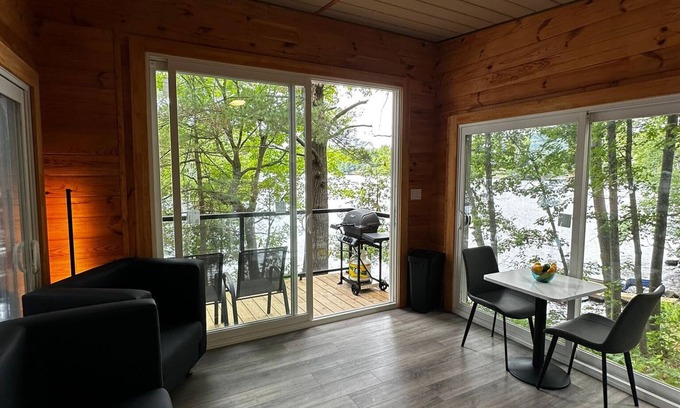 Parry Sound Casa | 1bedroom Unique Eco Log Cabins in Parry Sound #104