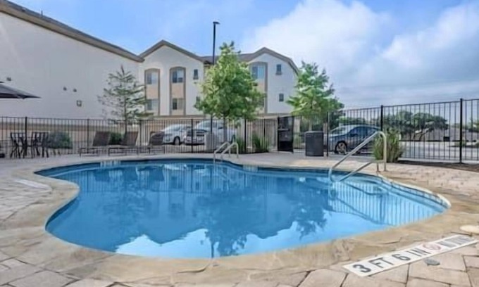 North Buttercup Creek Condominio | 1BHK Furnished Retreat | Cedar Park Austin Stay