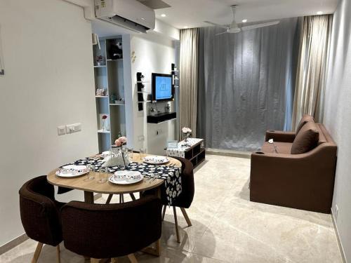 Hiranandani Gardens Apartamento | 1BHK in Hiranandani Powai D
