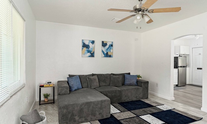 Lakeland Apartamento | 1BR/1BA Pet-Friendly Close to Downtown Lakeland
