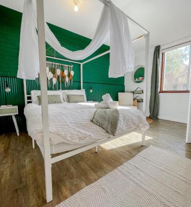 East Perth Apartamento | 1BR Apartment with Free Parking near Perth CBD