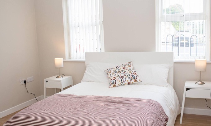 Dungannon Apartamento | Apartamento-Suite-Baño Privado-PG McQuaid